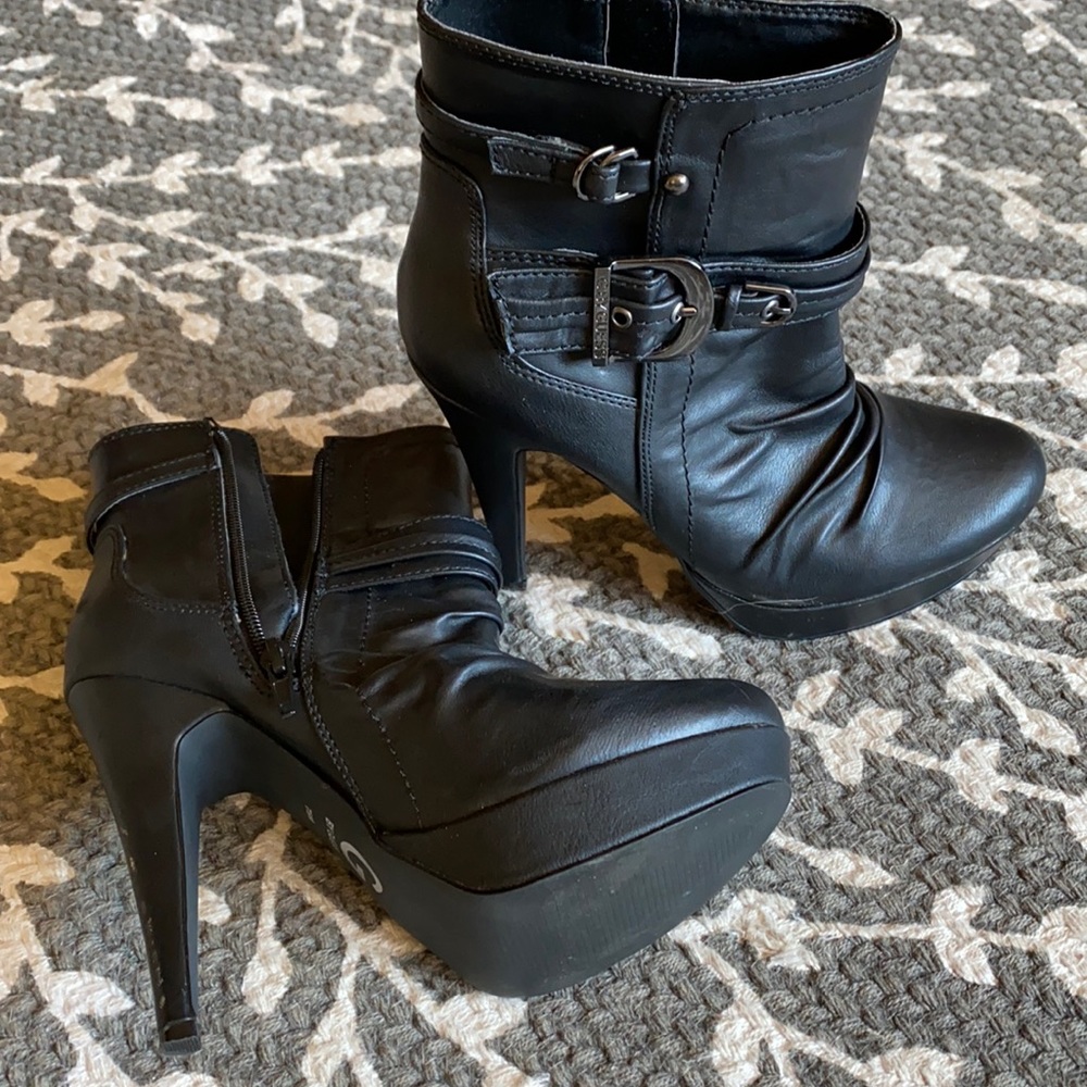 Guess high Heeled Ankle Boots